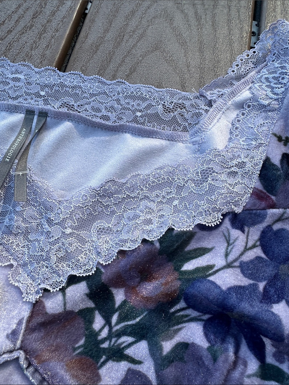 Anthropologie Lavender Floral Lace-Trim Long Sleeve Top - Picture 3 of 6